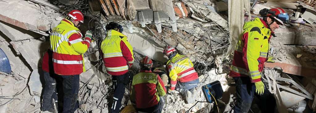 Unterstützung im Erdbeben Gebiet